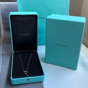 Tiffany & Co.Paloma Picasso 16” Gold Necklace Full inclusion Like New Condition